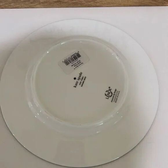 Kate Spadce Snora Knot 3 PC set (Dinner, Salad, Saucer Plates) - Picture 4 of 13